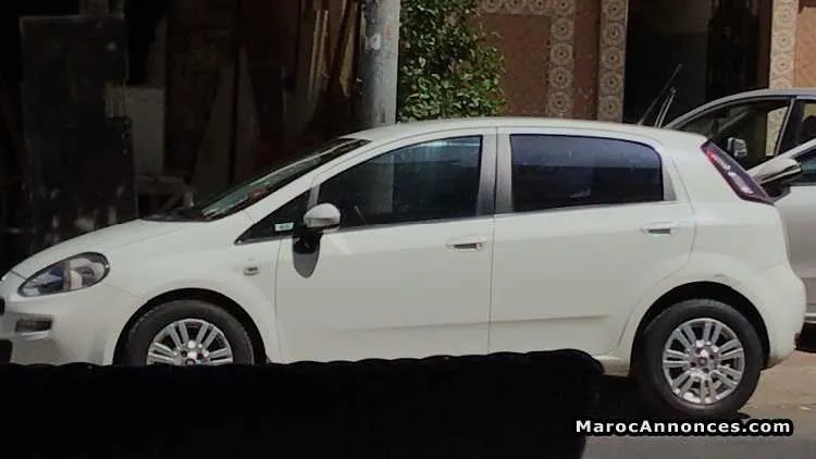 Fiat punto - الدار البيضاء