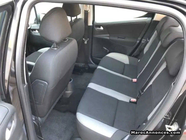 Peugeot 207 diesel - مكناس (3)