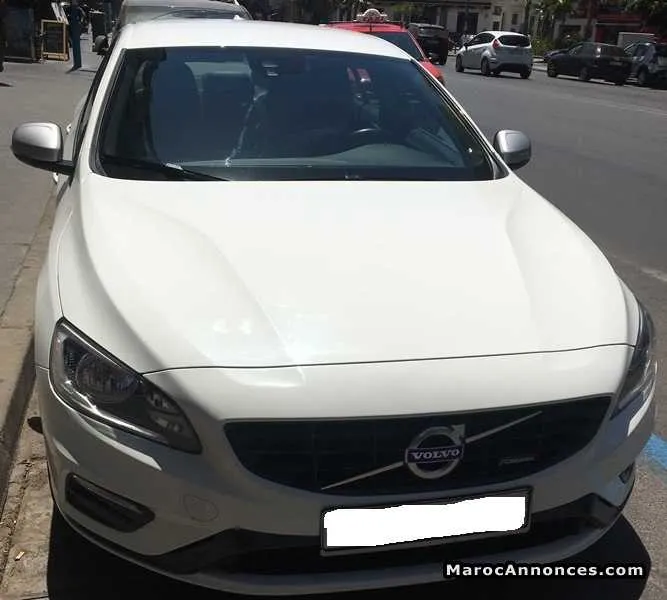 A vendre volvo s60 r-design - الدار البيضاء (3)