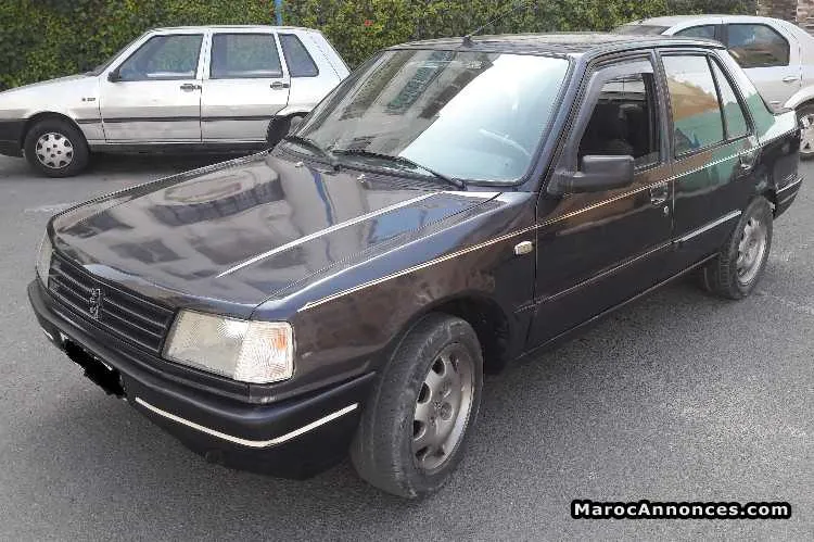 Peugeot 309 diesel 1999 - الدار البيضاء (2)