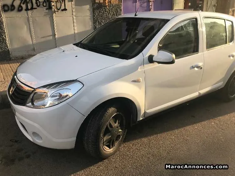 Dacia sandero - الرباط (3)