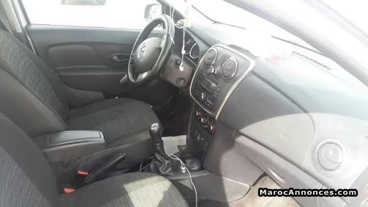 Dacia logan - الدار البيضاء (2)
