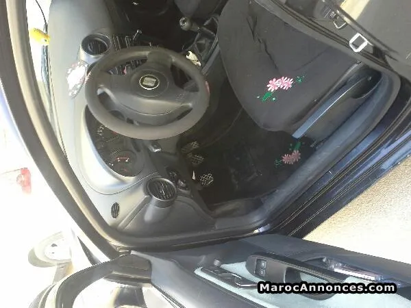 Seat ibiza model 2004 - تطوان (2)