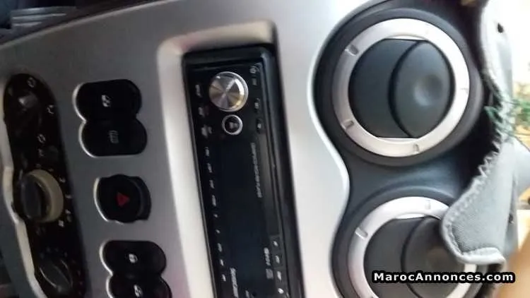 Dacia logan diesel model 2011 - الدار البيضاء
