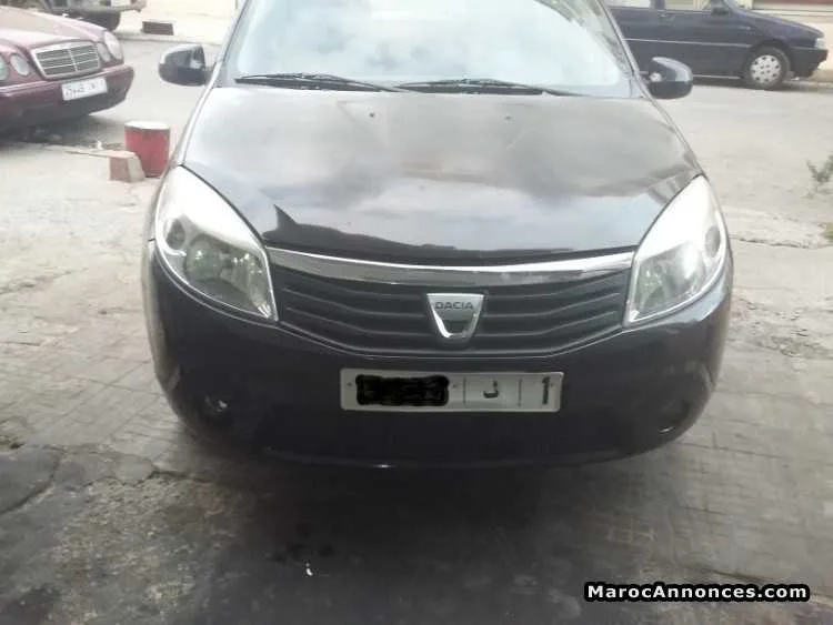 Dacia sandero - الرباط