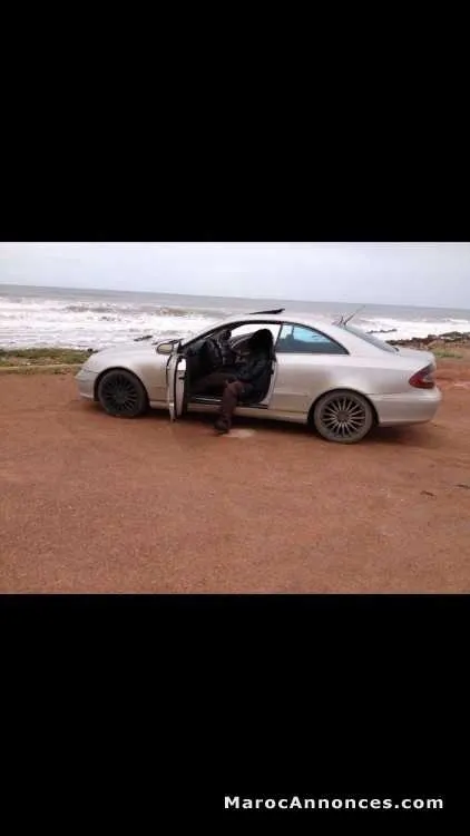 Mercedes clk 270 - الدار البيضاء (2)