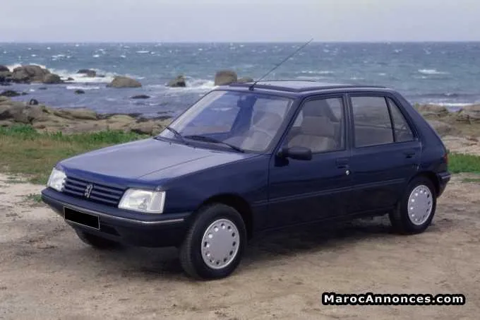 Peugeot 205 à vendre - أكادير