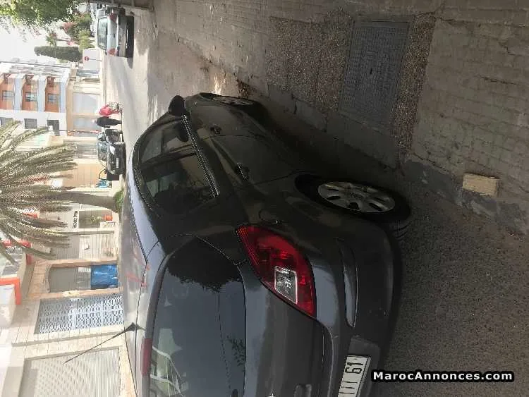 Opel corsa - الدار البيضاء (3)