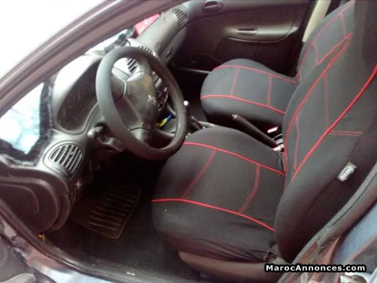 Voiture peugeot modele 2006 - القنيطرة (3)