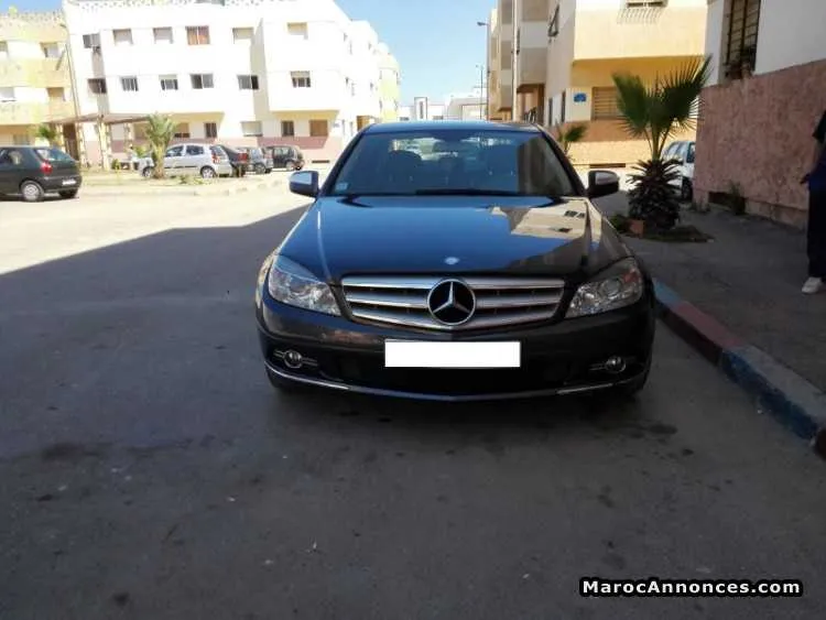 Mercedes 220 modele 2008 - سلا (3)