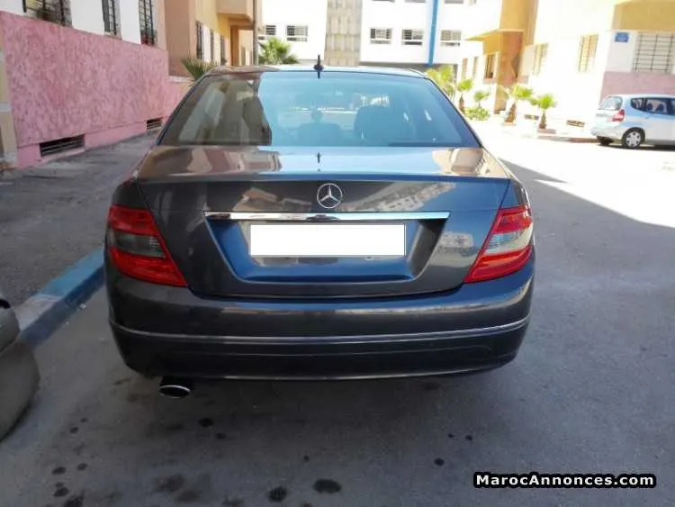 Mercedes 220 modele 2008 - سلا (2)