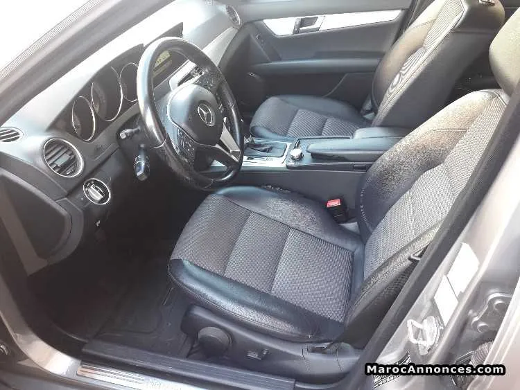 Mercedes 220 c diesel douane 08/15 - الدار البيضاء (2)