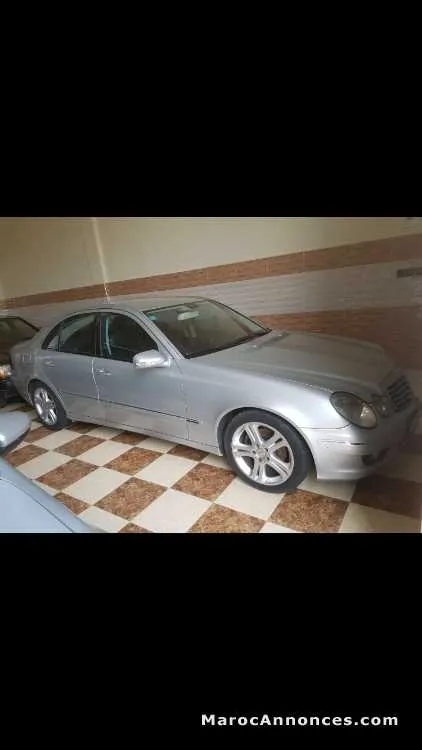 Mercedes e 280 - الرباط (3)