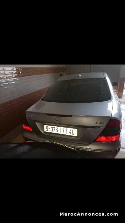 Mercedes e 280 - الرباط (2)