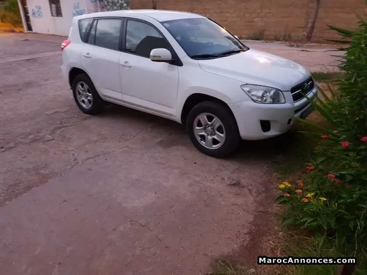 Toyota rav4 - الدار البيضاء (2)