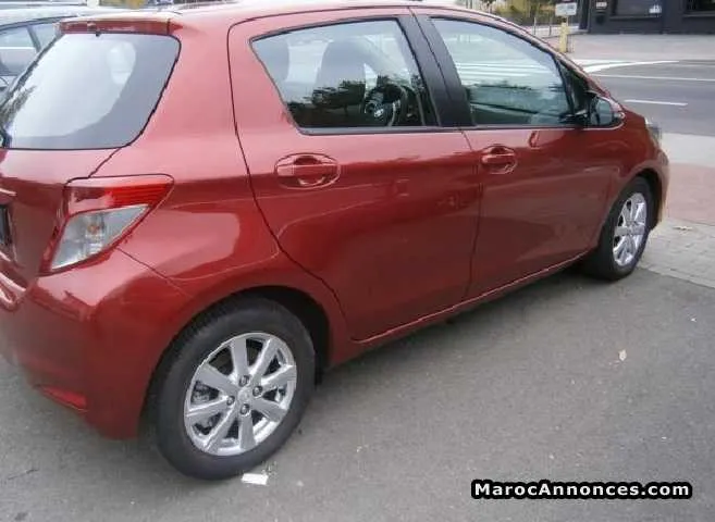 Toyota yaris diesel gps airco - الدار البيضاء