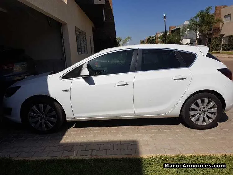 Vends opela astra 2.0 cdti, 07/2015 - الدار البيضاء (2)