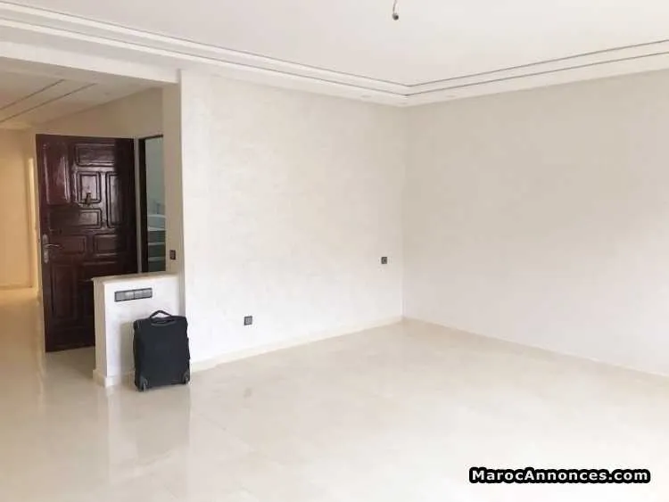 Appartement à vednre à 2 mars - الدار البيضاء (3)