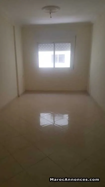 Appartement vide au projet  à alawama - طنجة (2)