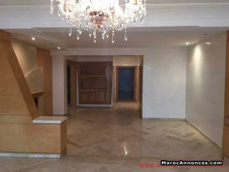 Ap1491 appartement a vendre a 2 mars sup 215m dont - الدار البيضاء