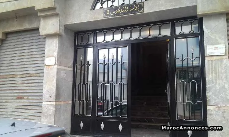 Appartement à vendre 2 ème étage avec ascenceu - العرائش