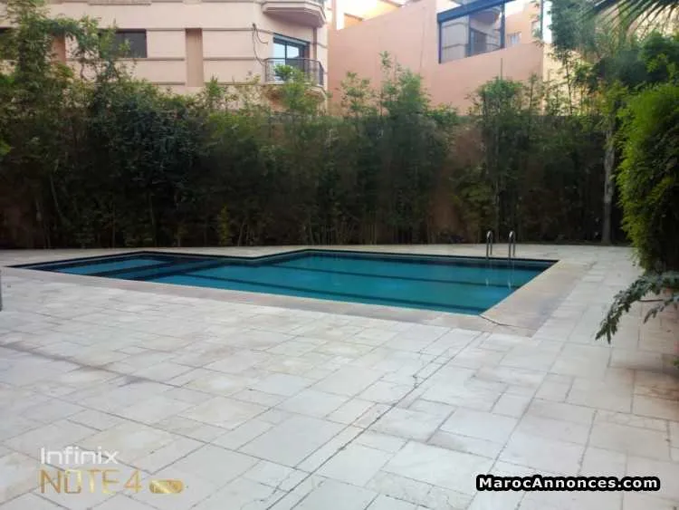 Appartenants en vente en plein centre gueliz - مراكش
