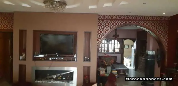 A vendre appartement 190 m2 au 1er etage sur 2 mars - الدار البيضاء (3)