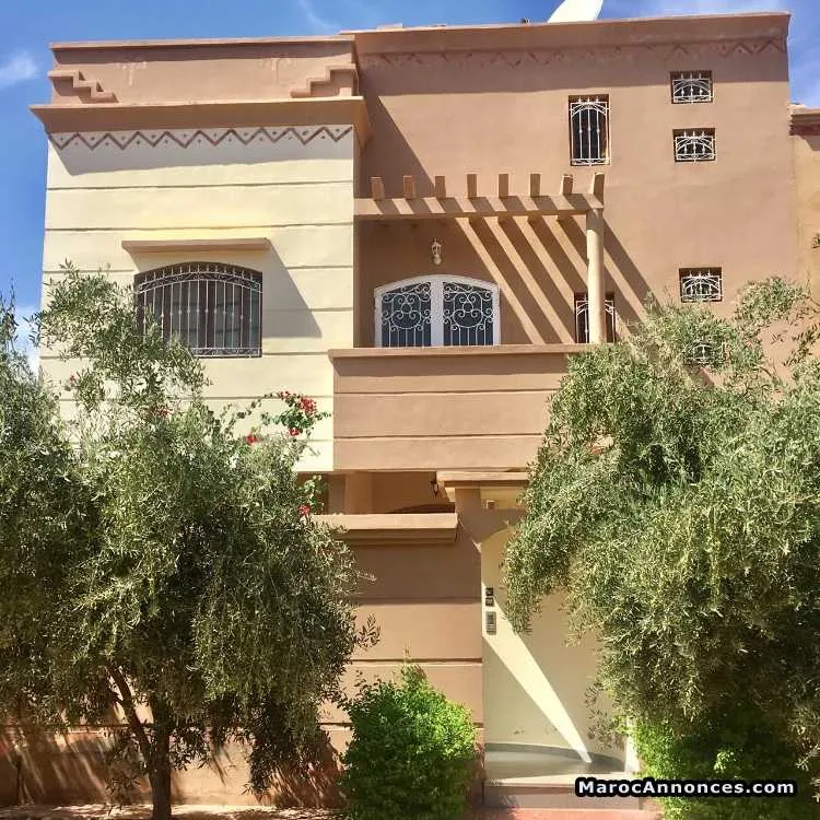 Villa à vendre  340m² - مراكش