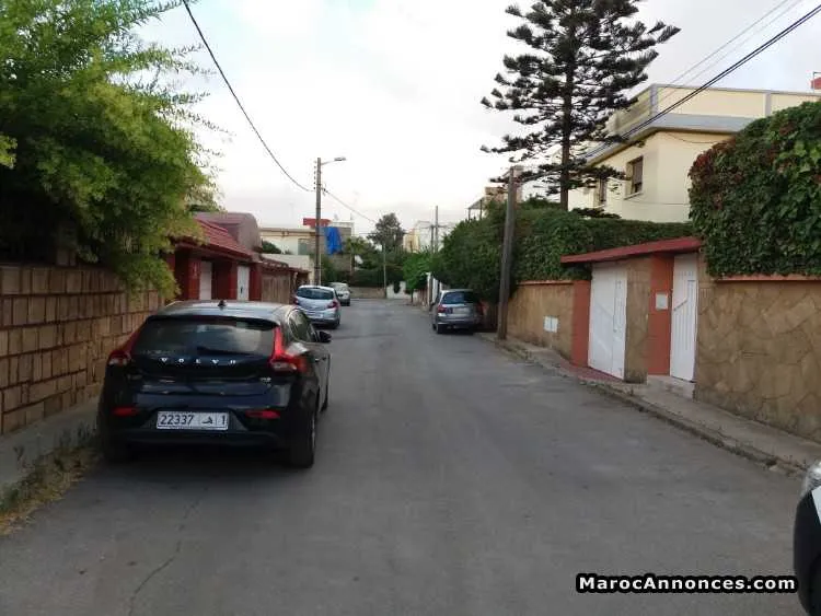 Villa de  750  m2 - الرباط (3)