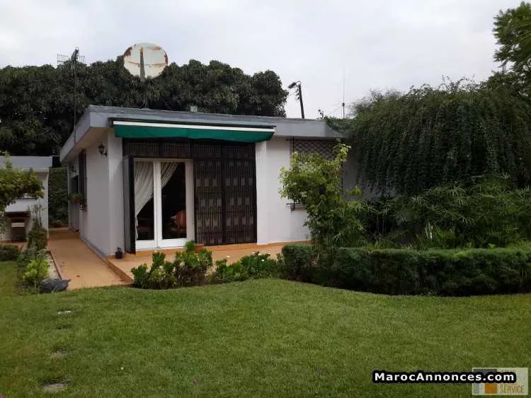 Villa plein pied à vendre sur polo 590m² - الدار البيضاء