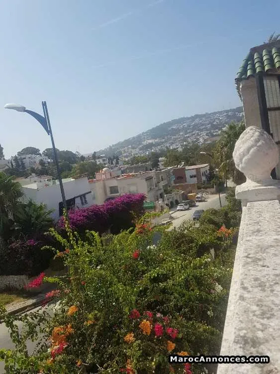 A californie offre villa 370m meublé avec piscine - طنجة