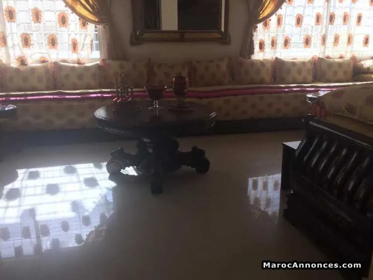 Villa de 250 m² à nouaceur - الدار البيضاء (3)