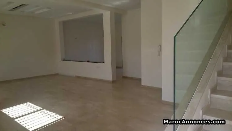 Villa de 310 m² à fés - الدار البيضاء (3)