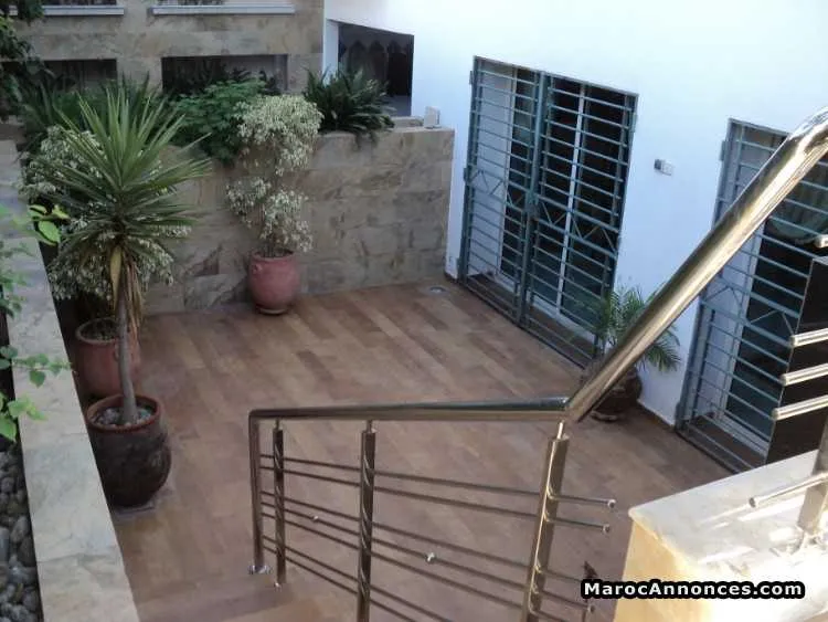 Villa de 375m2 sidi maarouf - الدار البيضاء (3)