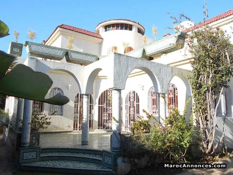 Grande villa en location à rabat hay riad - الرباط