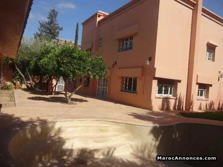 Villa de 600m² pré victor hugo - مراكش