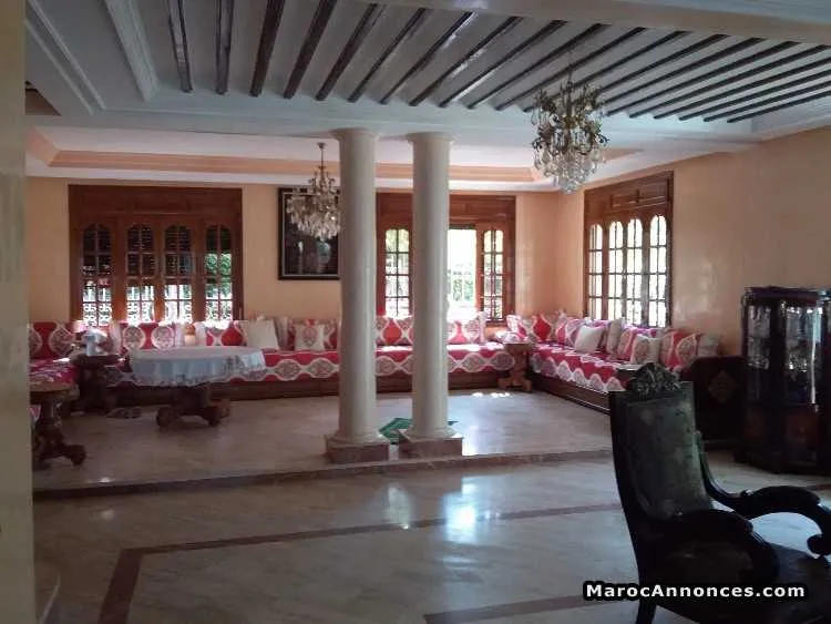 Villa à bouskoura - بوسكورة (3)
