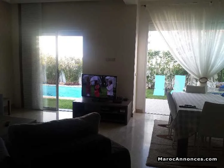 Trés belle villa a 5mn de la plage - الدار البيضاء