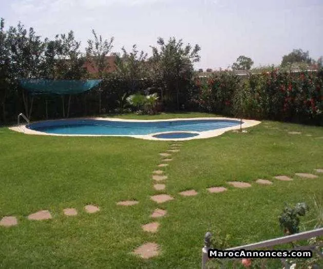 Villa a vendre à bouskoura 1500 m² - الدار البيضاء (2)