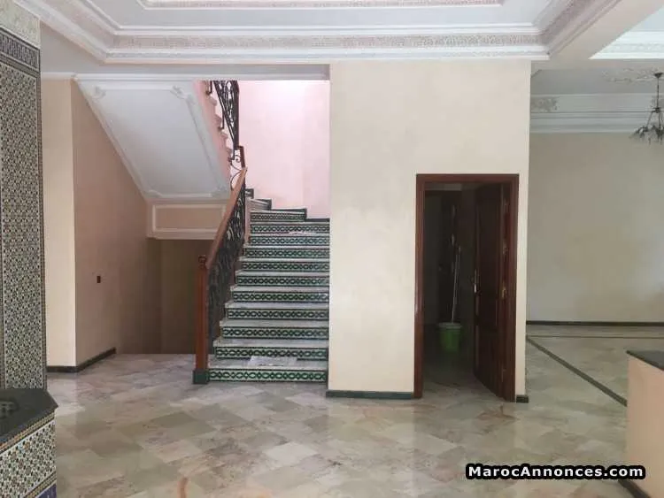 Villa à bouskoura - بوسكورة (2)