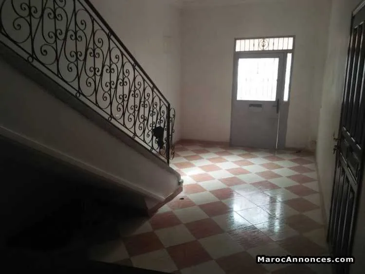 منزل قرب مسجدي الحسنى و الأميرة - مراكش