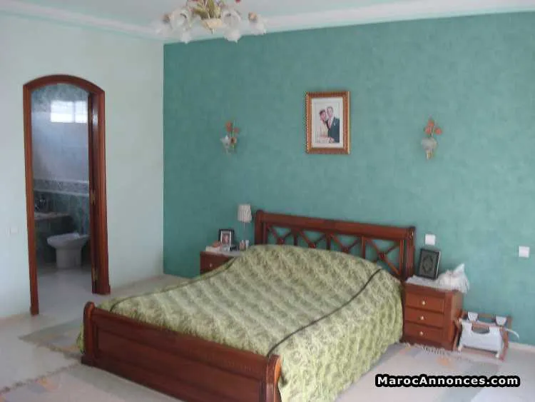 Villa de 434m² a vendre à hay riad - الرباط (2)