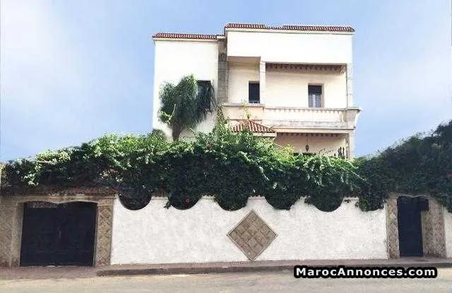 Villa triplex de 493 m2 à casablanca californie - الدار البيضاء