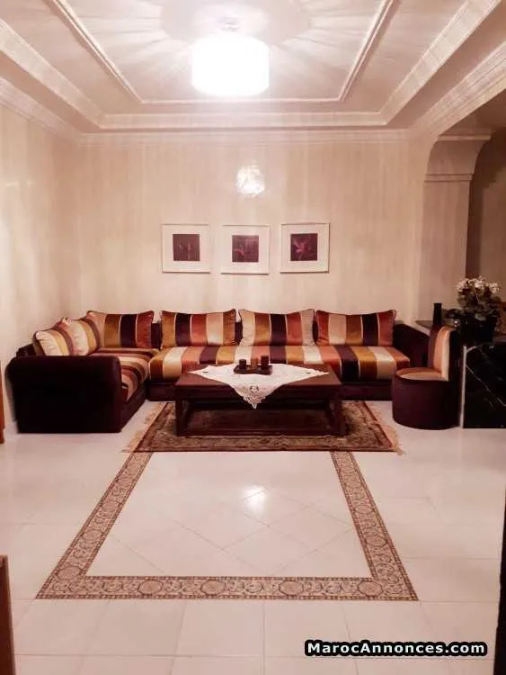 Vente belle maison r+4 avec magasin commercial - المحمدية
