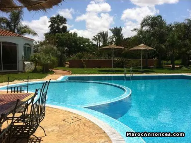Villa de 1 ha bouskoura - الدار البيضاء (2)
