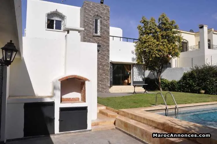 Villa de 675 m² à ain diab - الدار البيضاء
