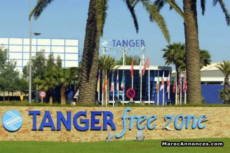 Terrain 2159 m2 titré foncé au zone industrielle - طنجة