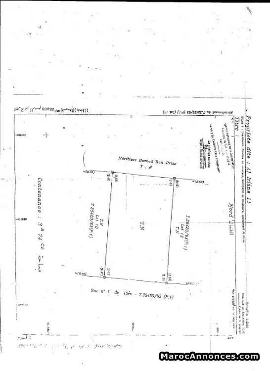 Terrain de 374 m² à bouskoura - الدار البيضاء