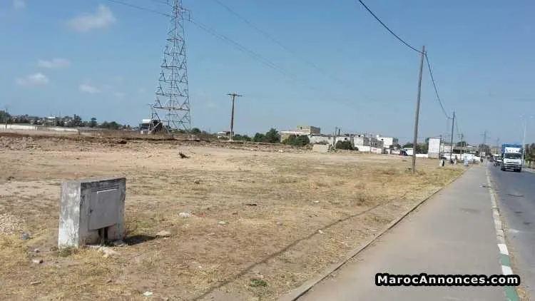 Terrain de 196 m2 à lahraouine - الدار البيضاء (2)