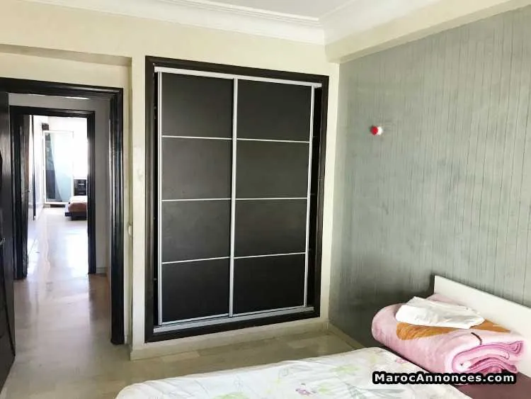 Appartement à palmier de 3 chambres - الدار البيضاء (3)